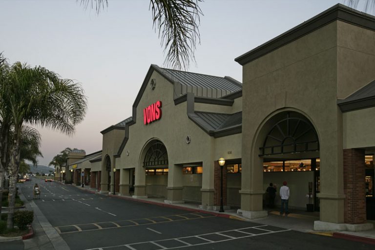 Balden Towne Plaza | Watt Companies | Real Estate Development
